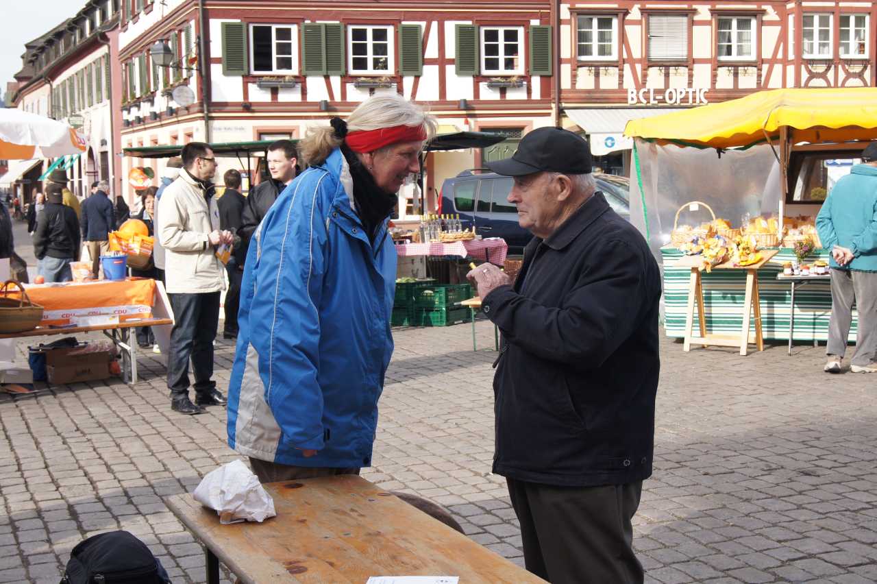 kuchenverkauf_2011-013_low