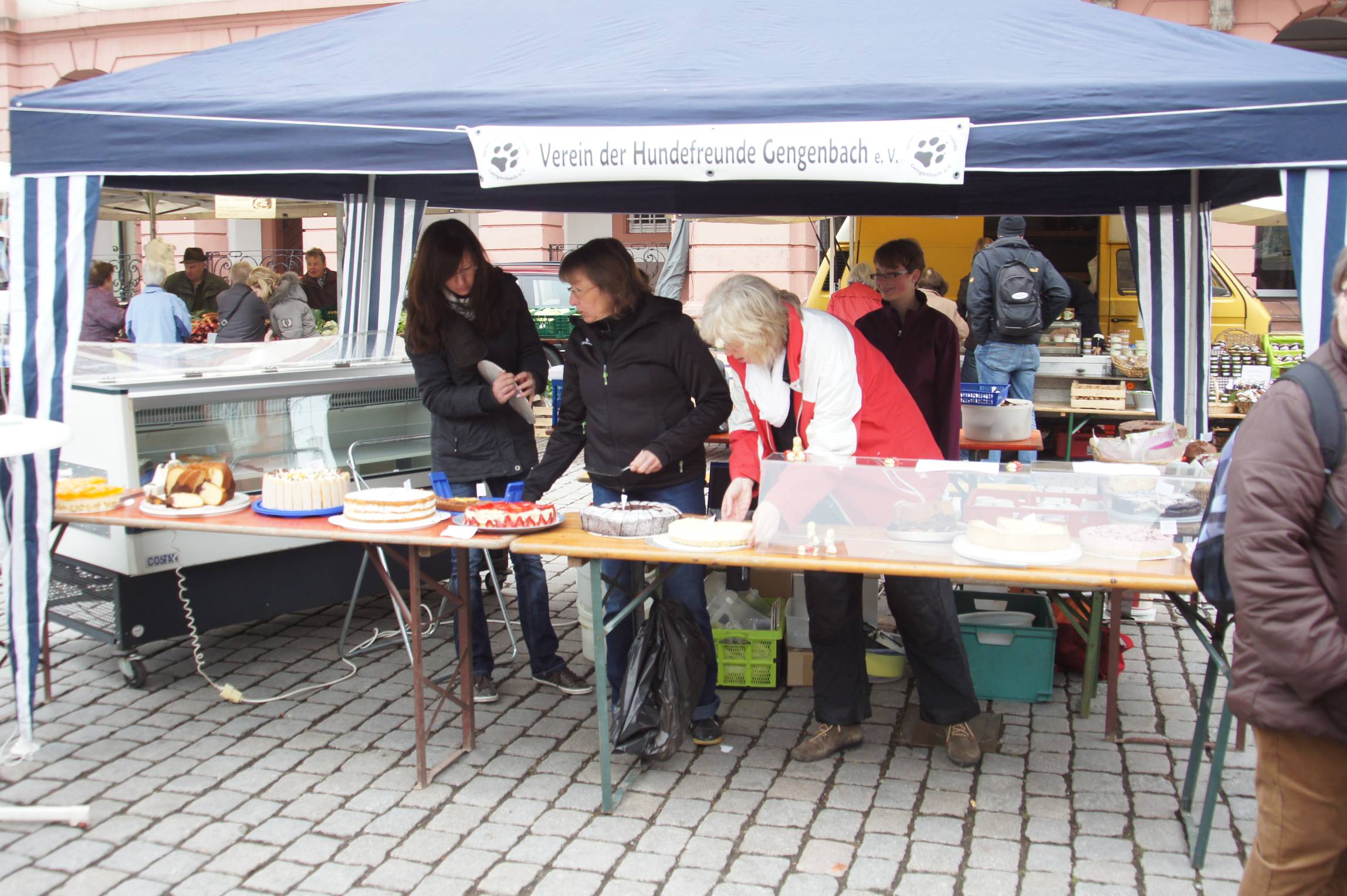 kuchenverkauf_2012-003