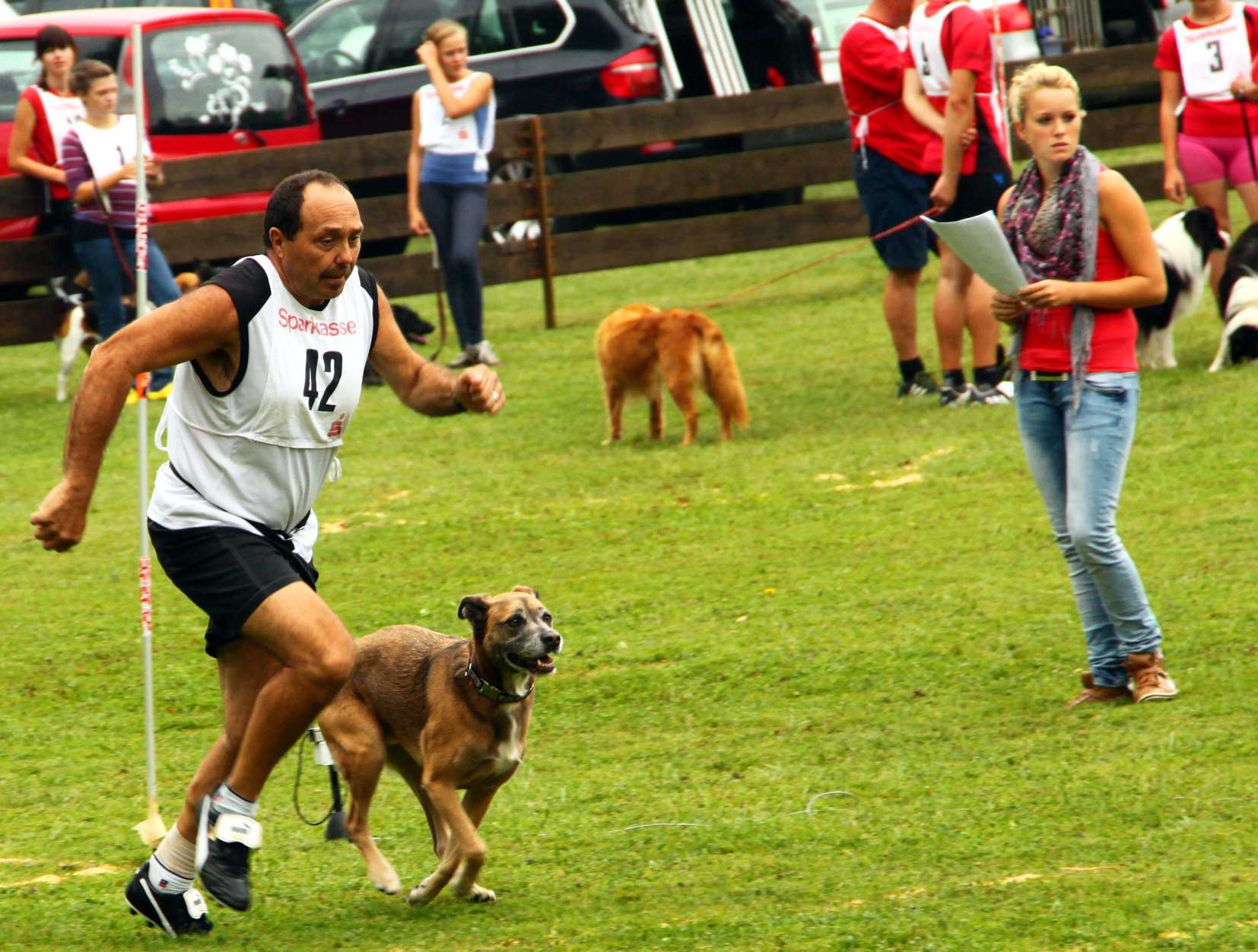 hp-mit-mogli-beim-huerdenlauf-4